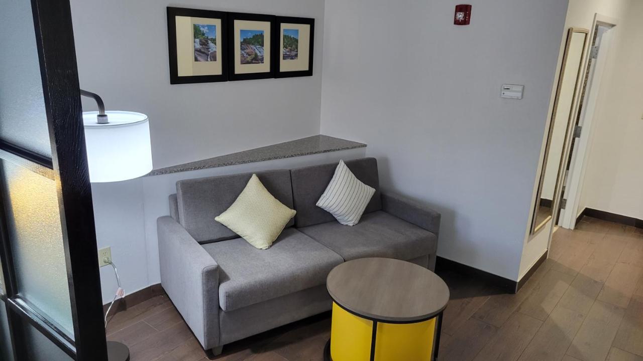 Comfort Suites Macon Dış mekan fotoğraf