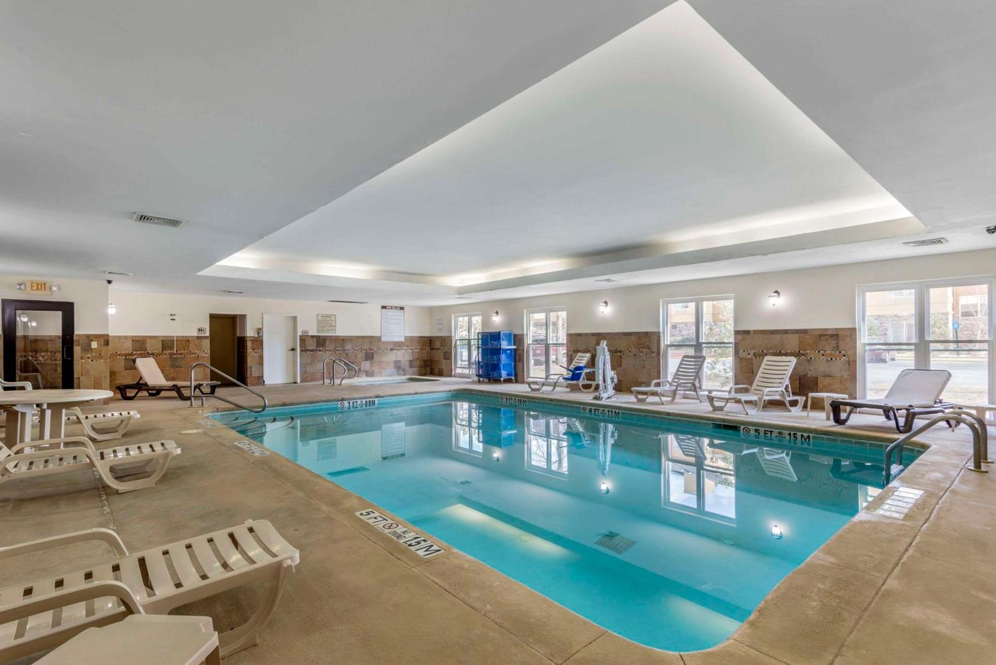 Comfort Suites Macon Dış mekan fotoğraf